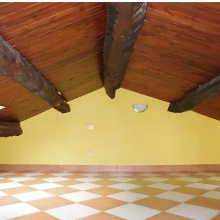 Mini-Hotel Universum G * Scalea
